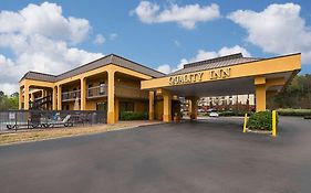 Quality Inn Airport - Southeast